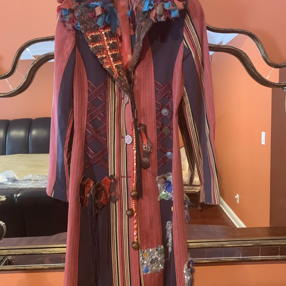 Save The Queen coat - Picture 1 of 12